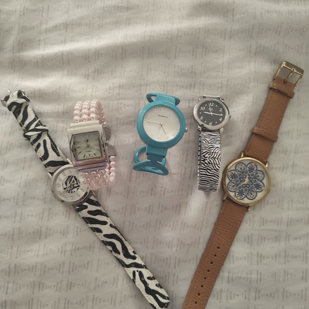 Women's Fashion  Watches